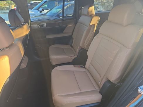 New 2026 Hyundai Santa Fe Limited image 15