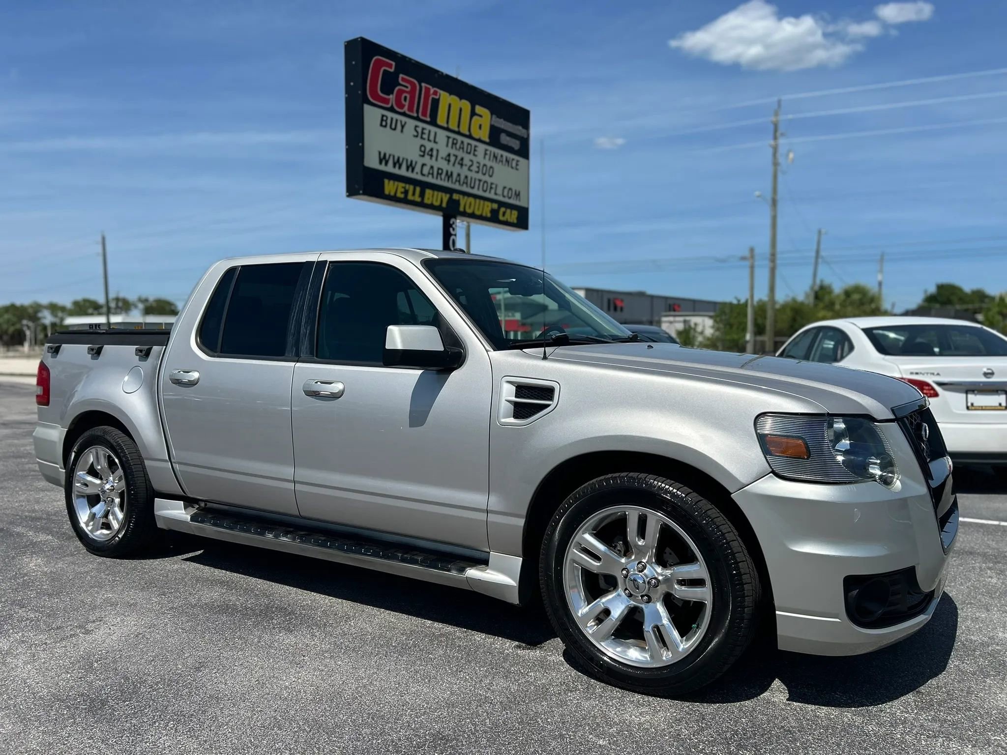 Used 2008 Ford Explorer Sport Trac Limited RWD image 2