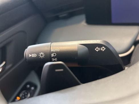 New 2026 Nissan Leaf SV+ w/ Floor Mat Package (SV+) image 28