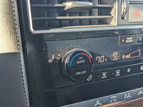 Used 2023 Nissan Armada SL w/ Captain's Chairs Package image 30