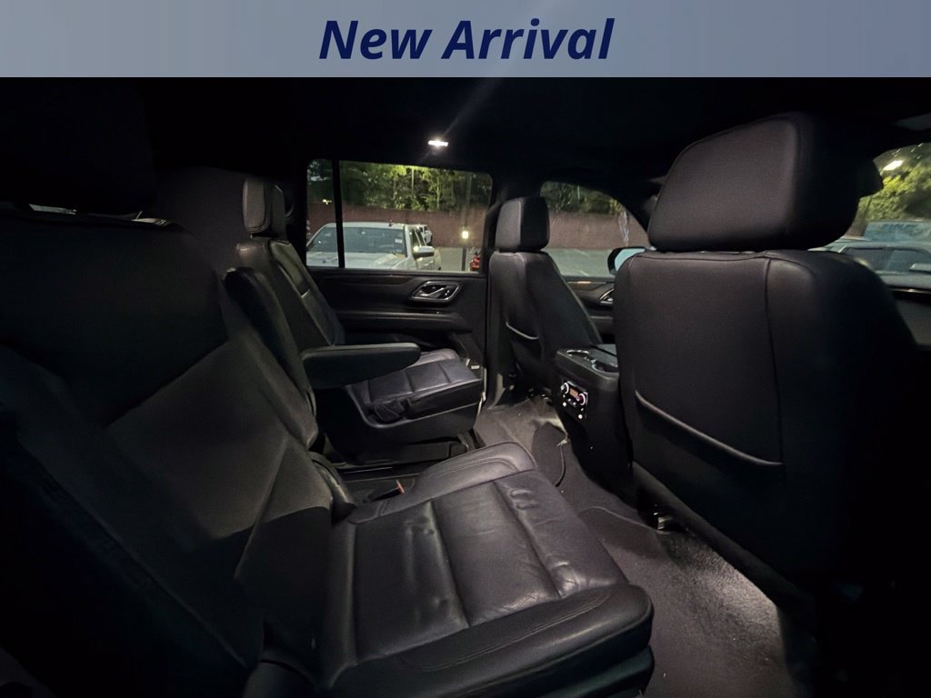 Used 2023 Chevrolet Suburban High Country AWD/4WD image 7