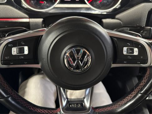 Used 2016 Volkswagen Jetta GLI SEL image 18