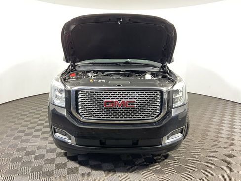 Used 2017 GMC Yukon Denali w/ Open Road Package image 9