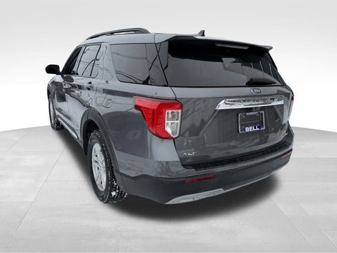 Used 2023 Ford Explorer XLT w/ Equipment Group 202A image 4