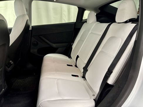 Used 2023 Tesla Model Y Performance AWD/4WD image 20