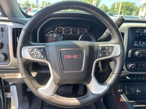 Used 2017 GMC Sierra 1500 SLT AWD/4WD image 19