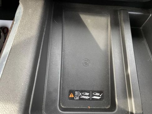 Used 2020 GMC Sierra 1500 SLT w/ SLT Premium Plus Package image 24