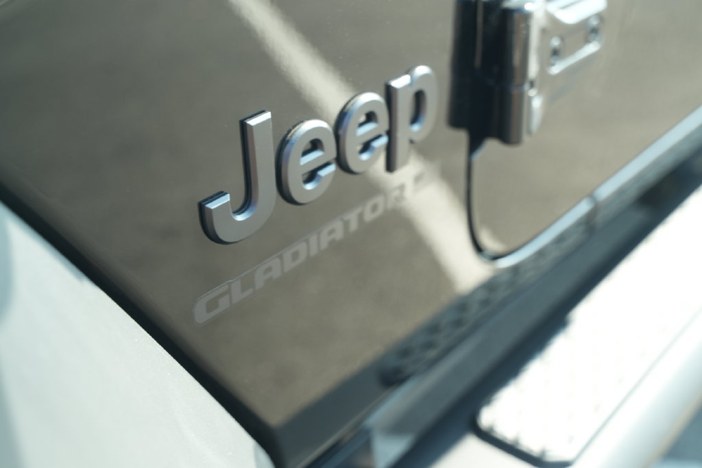 New 2026 Jeep Gladiator Sport AWD/4WD image 40