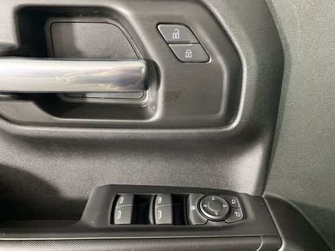 Certified 2022 Chevrolet Silverado 1500 Custom image 24