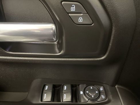 Used 2020 Chevrolet Silverado 1500 Custom w/ Rally Edition image 16