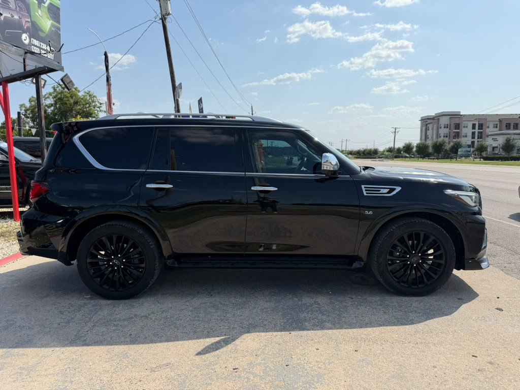 Used 2019 INFINITI QX80 Luxe w/ Proactive Package RWD image 4