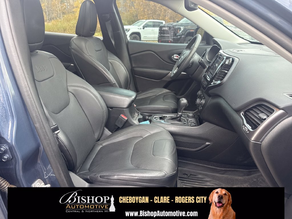 Used 2021 Jeep Cherokee Limited w/ Mopar Interior Package AWD/4WD image 19