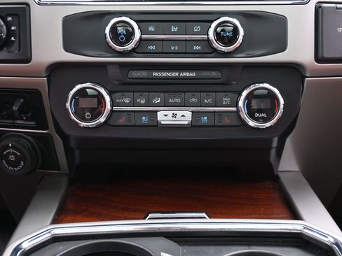 Used 2022 Ford F250 King Ranch w/ King Ranch Ultimate Package image 38