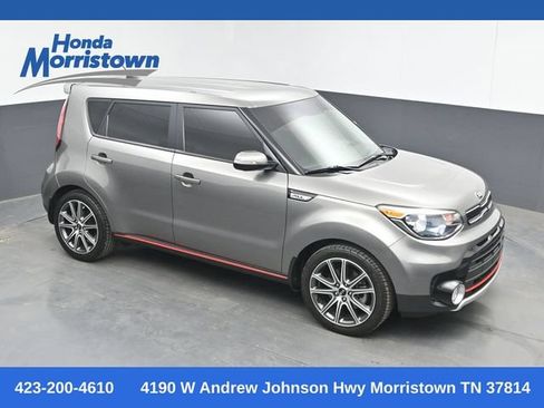 Used 2019 Kia Soul ! FWD image 1