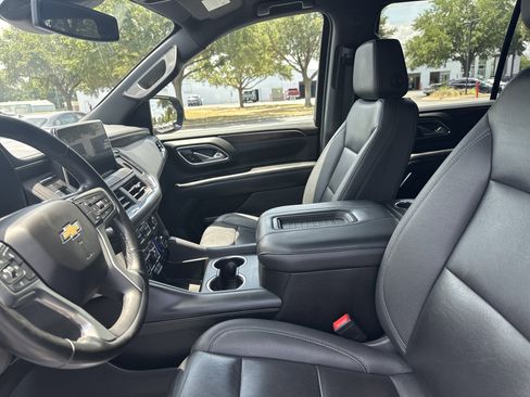 Used 2023 Chevrolet Tahoe LT RWD image 13