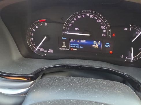 Used 2018 Cadillac XT5 Premium Luxury w/ Driver Assist Package AWD/4WD image 9