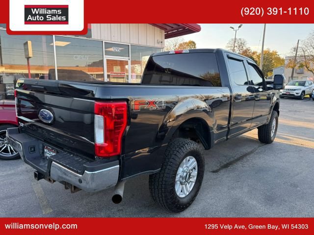 Used 2019 Ford F250 XLT w/ XLT Value Package AWD/4WD image 3