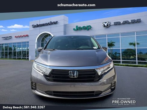 Used 2024 Honda Odyssey EX-L image 2