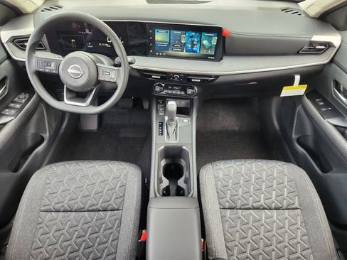 New 2026 Nissan Kicks SV image 20