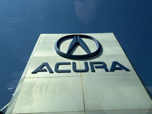 Used 2025 Acura RDX SH-AWD w/ Advance Package image 2