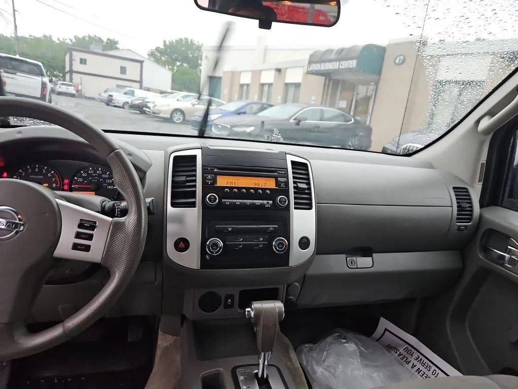Used 2016 Nissan Frontier S RWD image 15
