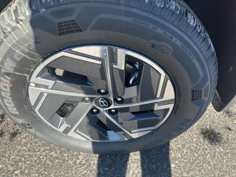 New 2026 Hyundai Tucson Blue SE image 22