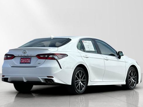 Used 2023 Toyota Camry SE w/ Protection Package (Q2) (TMS) FWD image 6