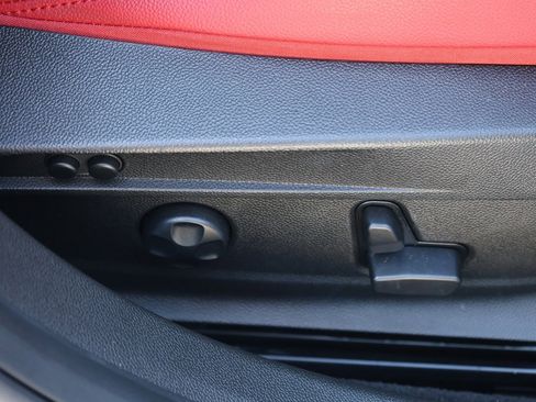 Used 2022 Alfa Romeo Giulia Veloce image 20