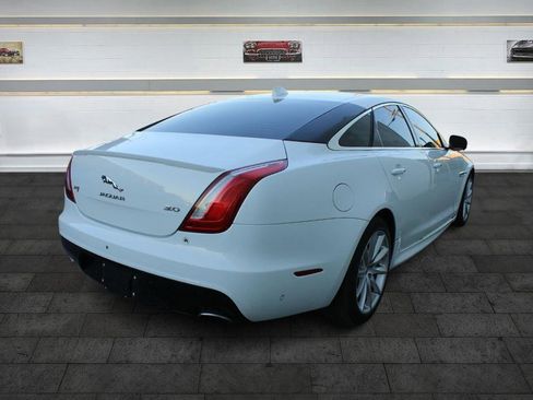 Used 2016 Jaguar XJ R-Sport image 8
