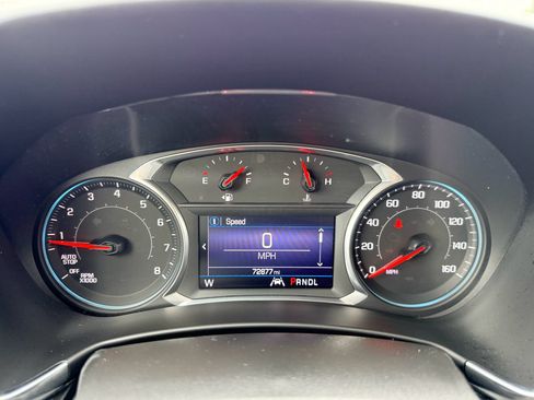 Used 2021 Chevrolet Equinox LT FWD image 19