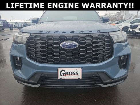 New 2026 Ford Explorer ST-Line w/ ST-Line Street Pack image 3