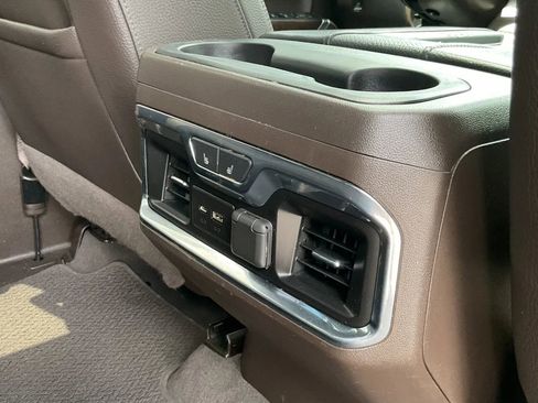Used 2020 GMC Sierra 1500 Denali w/ Denali Ultimate Package AWD/4WD image 47