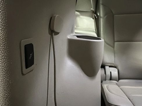 Used 2017 GMC Yukon XL Denali w/ Open Road Package image 21