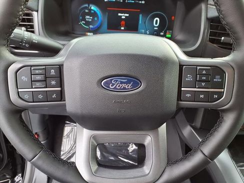 New 2025 Ford F150 Lightning Lariat image 15