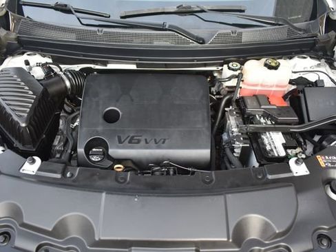 Used 2019 Chevrolet Traverse RS image 56