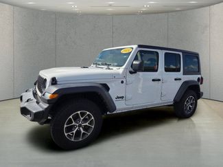 Used 2024 Jeep Wrangler Unlimited Sport AWD/4WD video 1