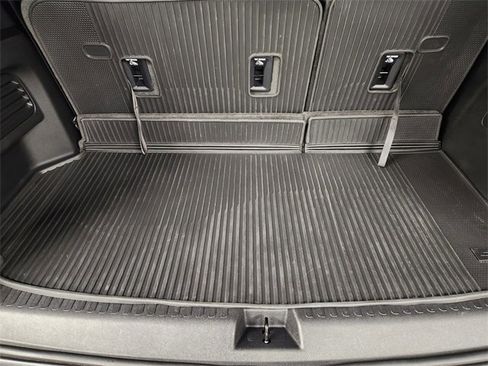 Used 2024 Chevrolet Traverse Z71 image 33