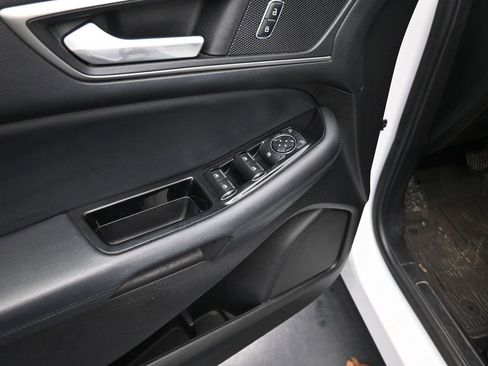 Used 2017 Ford Edge SEL w/ Equipment Group 201A image 16