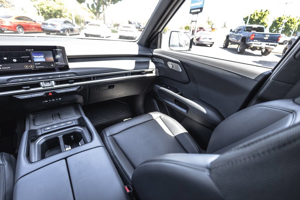 Used 2027 Kia Telluride S AWD/4WD image 24