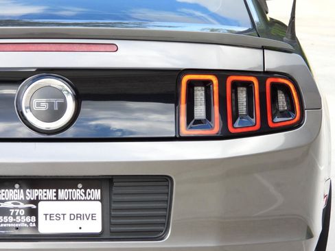 Used 2014 Ford Mustang GT RWD image 36