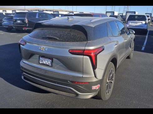 Used 2024 Chevrolet Blazer EV LT AWD/4WD image 20