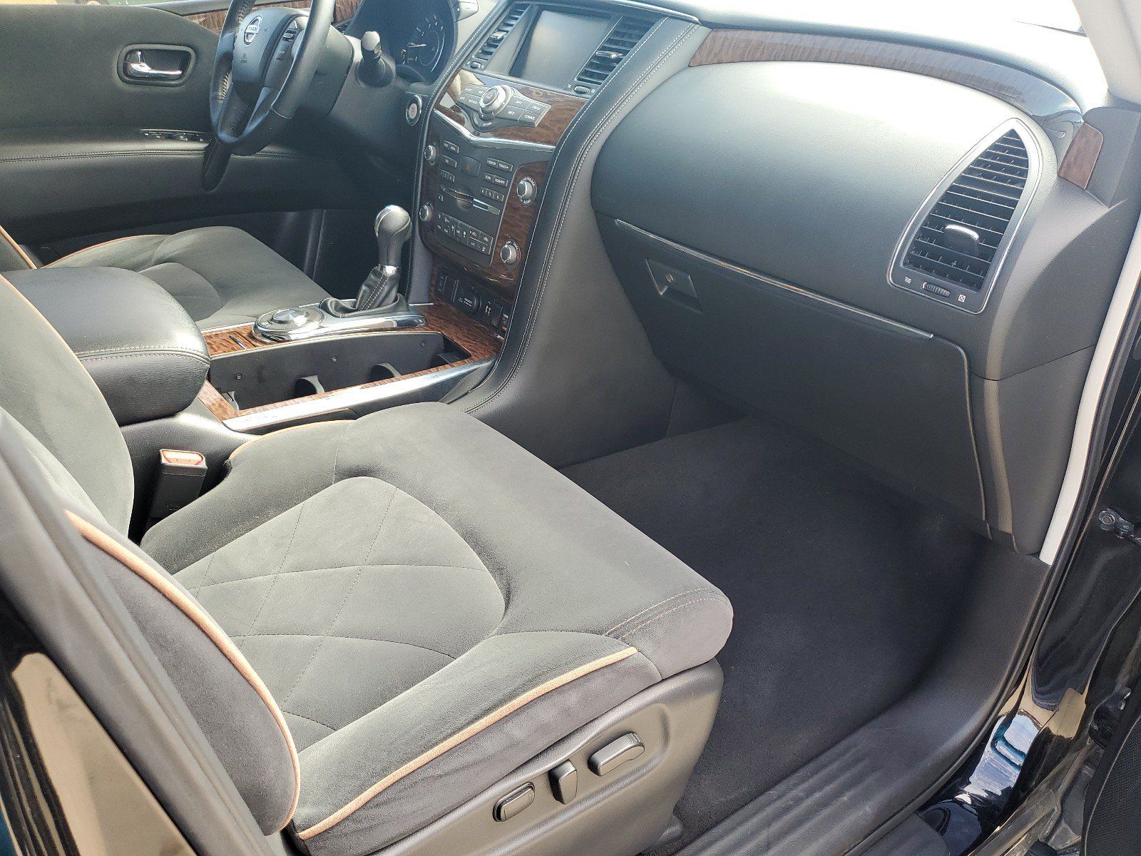 Used 2018 Nissan Armada SV w/ Driver Package RWD image 9