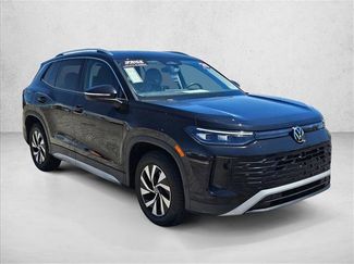 Certified 2025 Volkswagen Tiguan S FWD video 3
