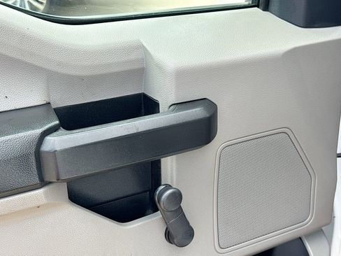 Used 2022 Ford F250 XL RWD image 17