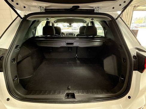 Used 2023 Chevrolet Equinox LS w/ Driver Confidence II Package image 24