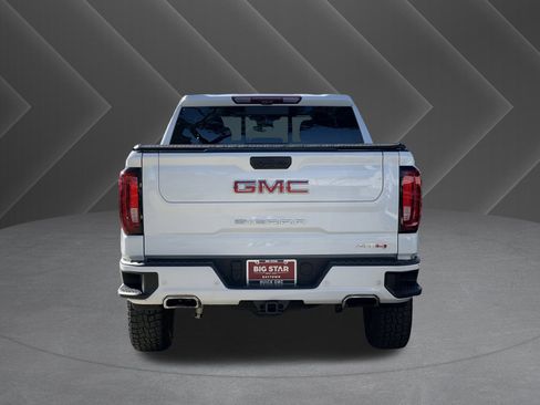 Used 2024 GMC Sierra 1500 AT4 w/ Technology Package image 3