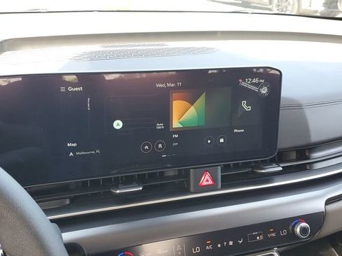 New 2026 Kia Carnival LX image 21