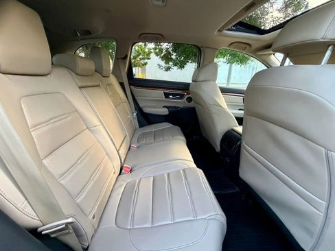 Used 2018 Honda CR-V EX image 16