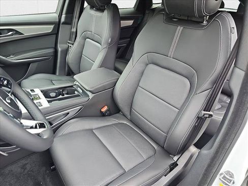 New 2026 Jaguar F-PACE R-Dynamic S AWD/4WD image 12