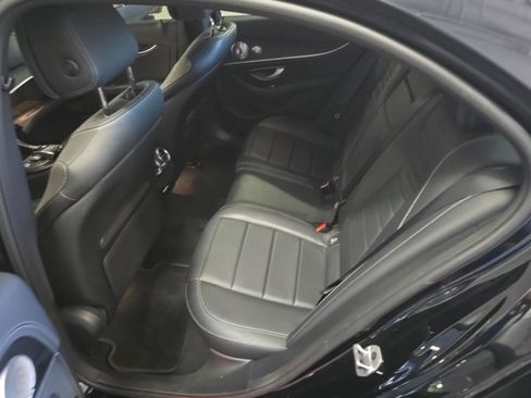 Used 2020 Mercedes-Benz E 450 4MATIC Sedan image 9